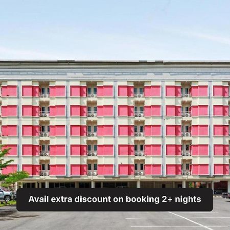 Collection O Vresotel Nonthaburi Exterior photo