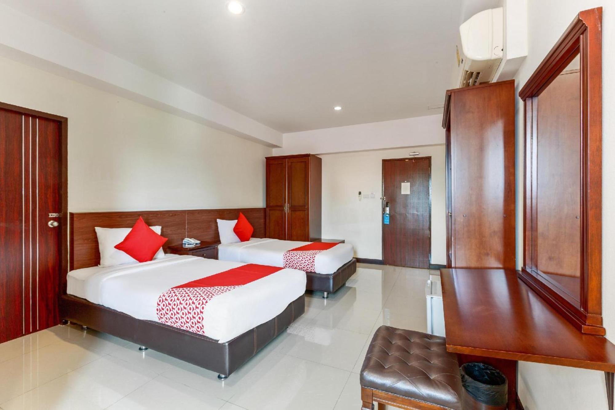 Collection O Vresotel Nonthaburi Exterior photo