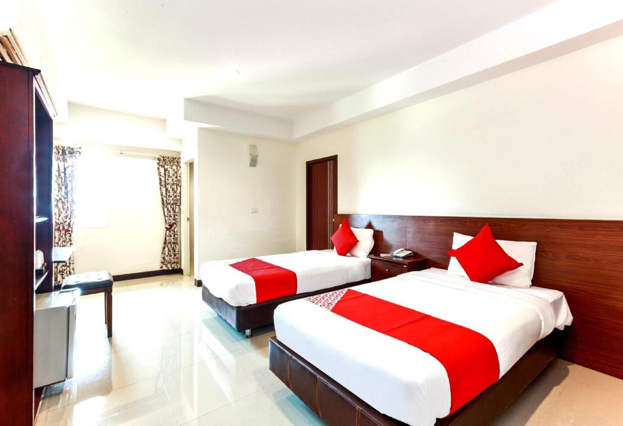 Collection O Vresotel Nonthaburi Exterior photo